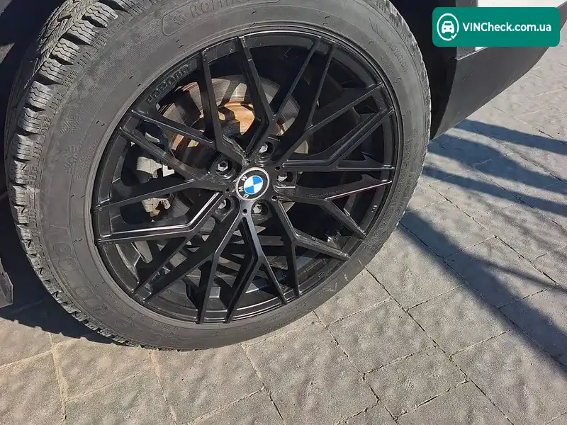 BMW X1 2013, фото з оголошення 2 з 20, VIN WBAVL1C50EVY18295
