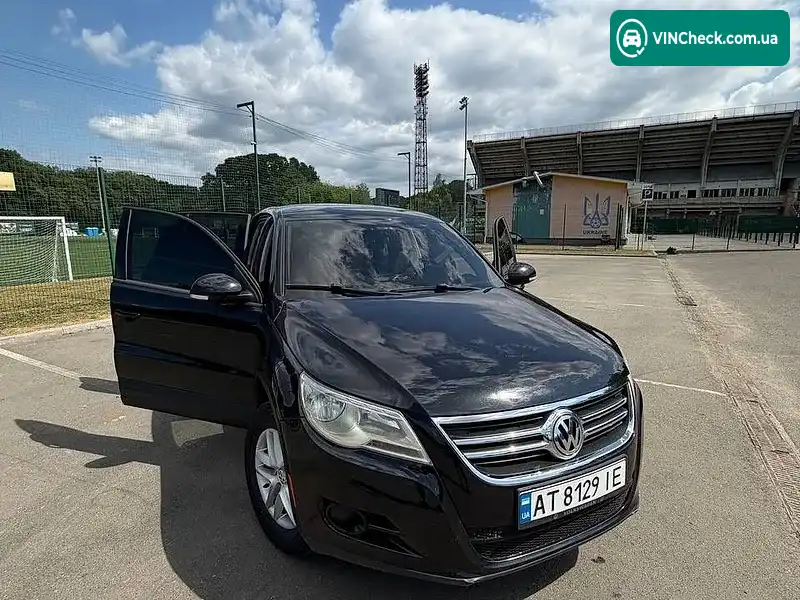 Volkswagen Tiguan 2011, фото з оголошення 2 з 20, VIN WVGBV7AXXBW546976