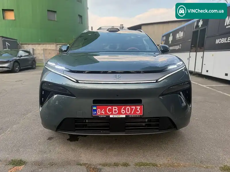 BYD Tang L 2025, фото з оголошення 2 з 20, VIN LGXCD4C48S0283115