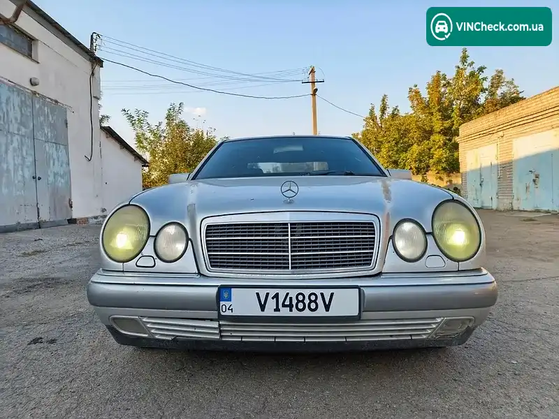 Mercedes-Benz E-Class 1999, фото з оголошення 2 з 16, VIN WDB2100451A624303