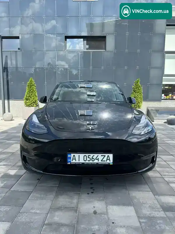Tesla Model Y 2022, фото з оголошення 1 з 21, VIN 7SAYGAEE8NF541608