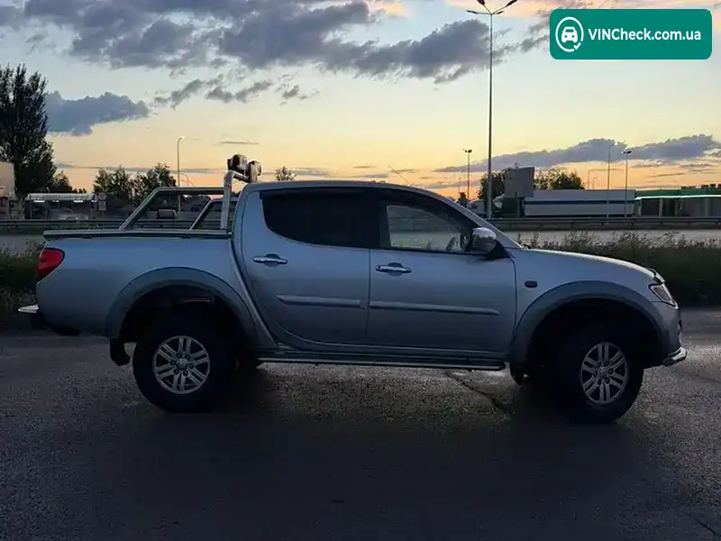 Mitsubishi L 200 2008, фото з оголошення 2 з 18, VIN MMBJRKB408D050751