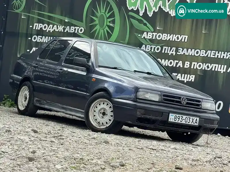 Volkswagen Vento 1994, фото з оголошення 2 з 21, VIN WVWZZZ1HZRW714546