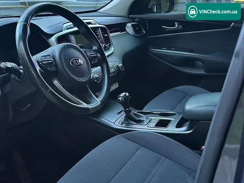Kia Sorento 2016, фото з оголошення 1 з 11, VIN 5XYPG4A37HG230246
