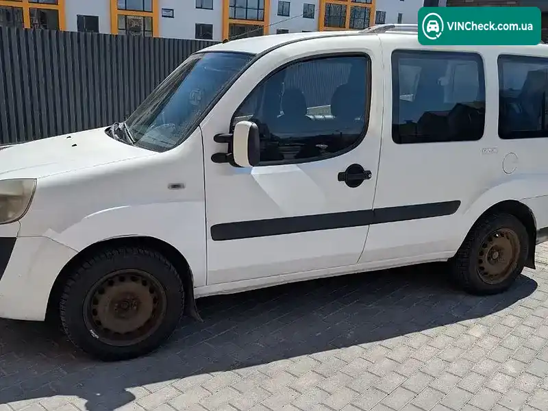 Fiat Doblo 2005, фото з оголошення 2 з 9, VIN ZFA22300005363303