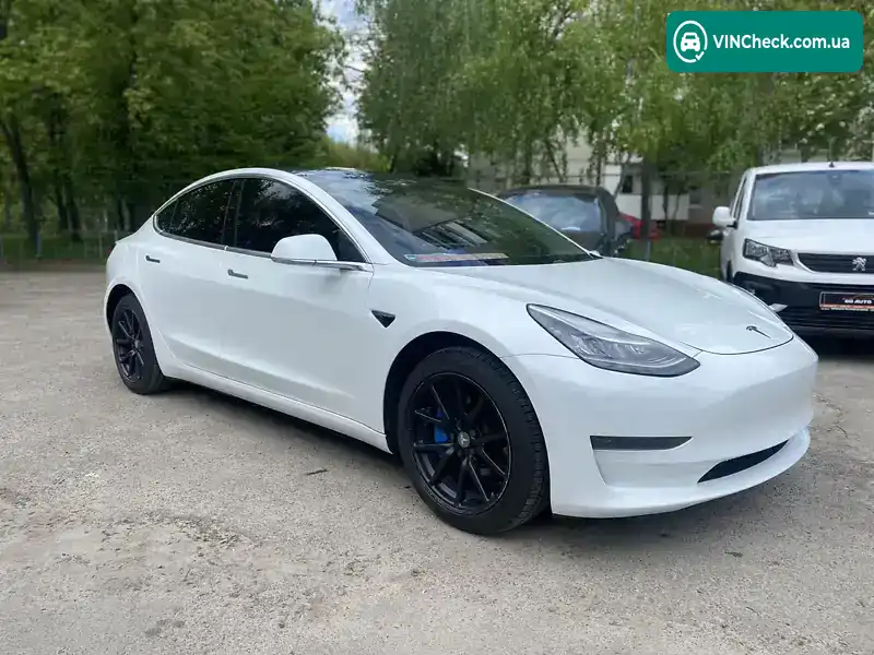 Tesla Model 3 2019, фото з оголошення 2 з 21, VIN 5YJ3E1EA3KF483123