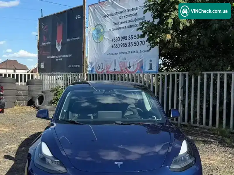 Tesla Model 3 2021, фото з оголошення 2 з 9, VIN 5YJ3E1EB9MF984125