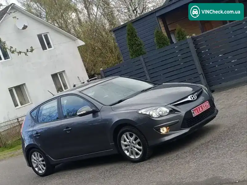 Hyundai i30 2010, фото з оголошення 1 з 20, VIN TMADC51DBBJ137517