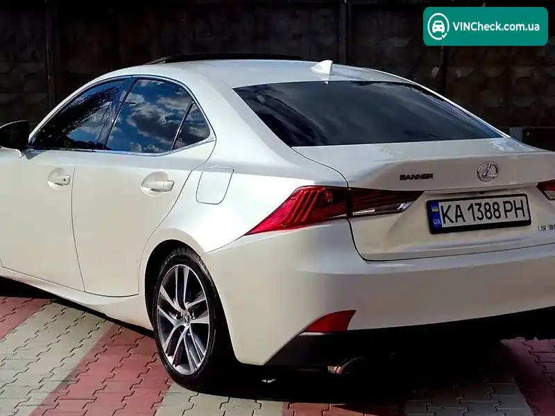 Lexus IS 2017, фото з оголошення 2 з 20, VIN JTHBA1D26J5067051