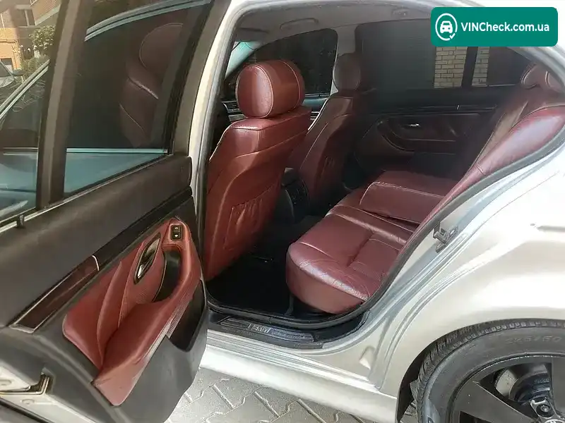 BMW 5 Series 2002, фото з оголошення 2 з 20, VIN WBADM710X0GU55908