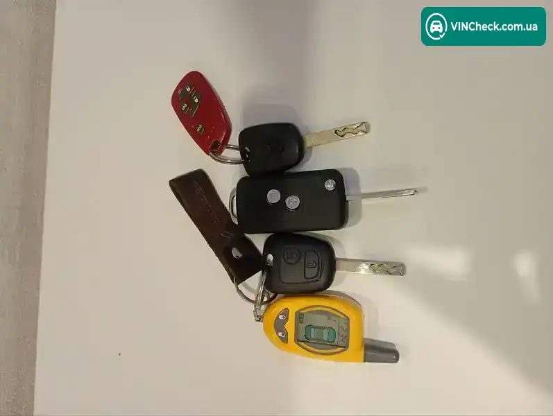 Citroen C1 2008, фото з оголошення 2 з 21, VIN VF7PNCFAC89265159