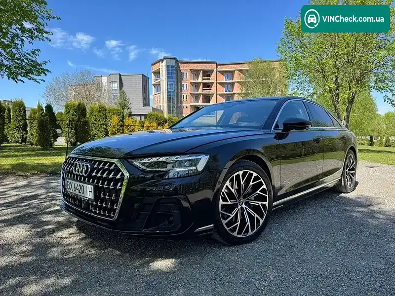 Audi A8 2024, фото з оголошення 2 з 20, VIN WAUZZZF81RN013495