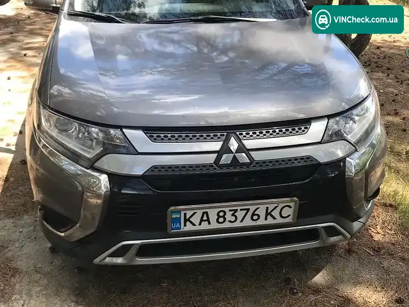 Mitsubishi Outlander 2018, фото з оголошення 1 з 6, VIN JMBXTGF2WKJ000150
