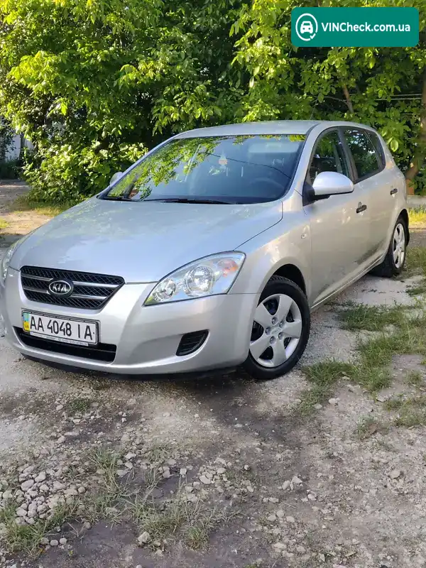 Kia Ceed 2008, фото з оголошення 2 з 18, VIN U5YFF24228L126224
