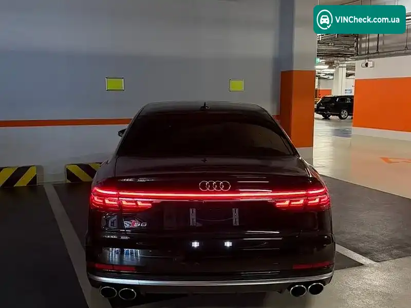 Audi S8 2019, фото з оголошення 2 з 20, VIN WAU8SAF80LN002738