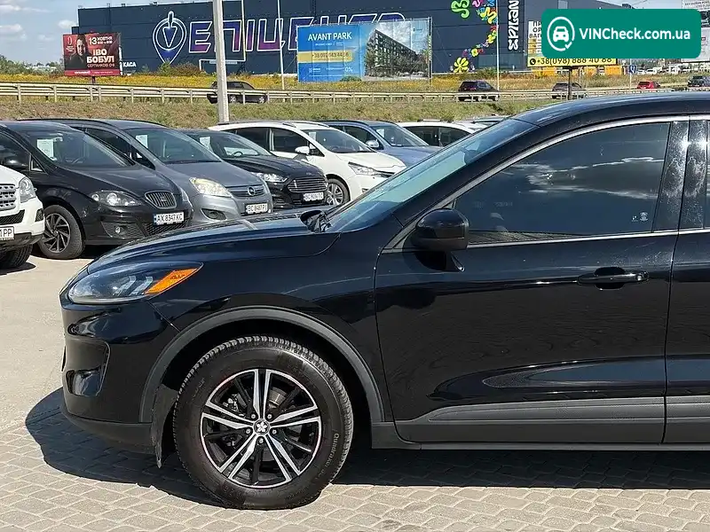 Ford Escape 2021, фото з оголошення 2 з 20, VIN 1FMCU9F62MUA36963