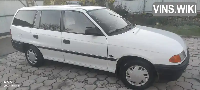 Opel Astra 1993, фото з оголошення 2 з 16, VIN W0L000051P2706675