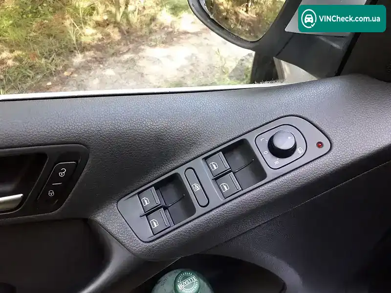 Volkswagen Tiguan 2010, фото з оголошення 1 з 21, VIN WVGZZZ5NZAW076194