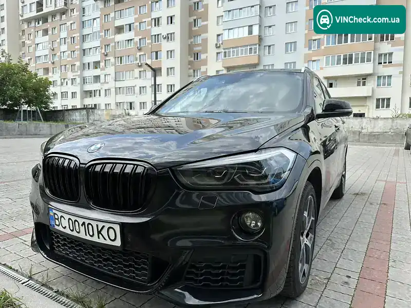BMW X1 2018, фото з оголошення 2 з 20, VIN WBXHU7C36J3H43550