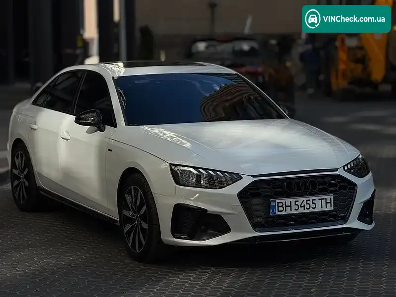 Audi A4 2021, фото з оголошення 2 з 13, VIN WAUBBAF42MA071930