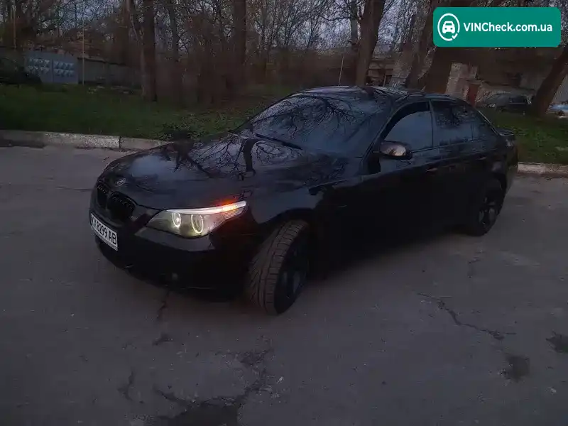 BMW 5 Series 2005, фото з оголошення 2 з 18, VIN WBANF71070CC76606
