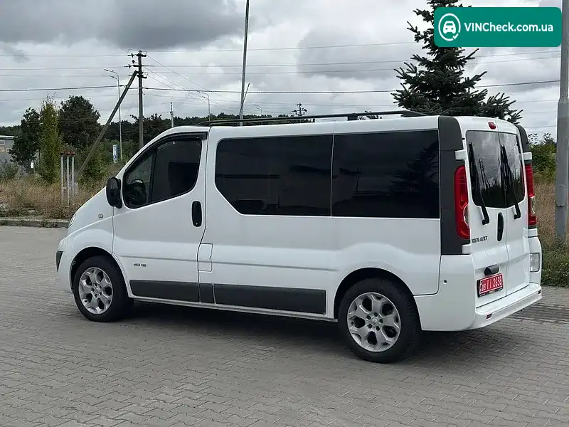 Renault Trafic 2011, фото з оголошення 2 з 20, VIN VF1RFE00157701363