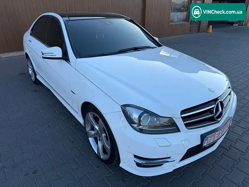 Mercedes-Benz C-Class 2014, фото з оголошення 1 з 20, VIN WDDGF8EB3EA917477