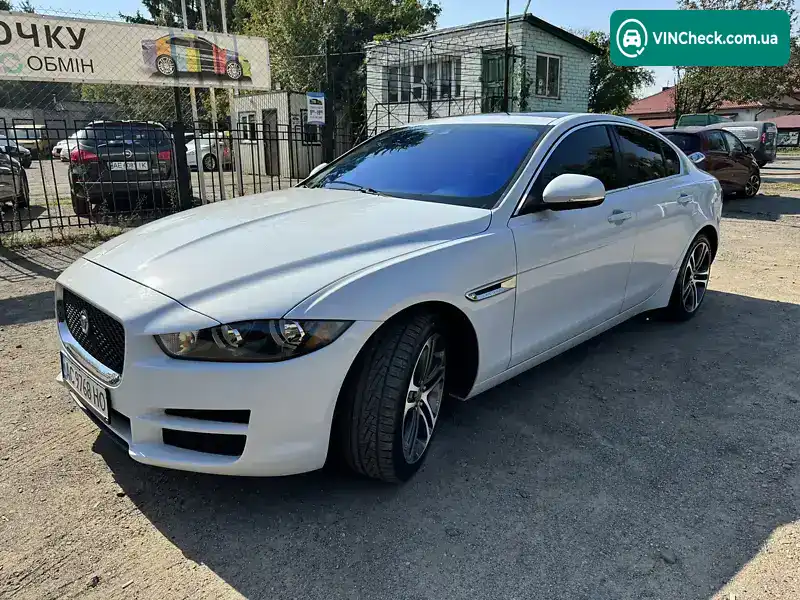Jaguar XE 2017, фото з оголошення 2 з 21, VIN SAJAJ4BV4HCP11875
