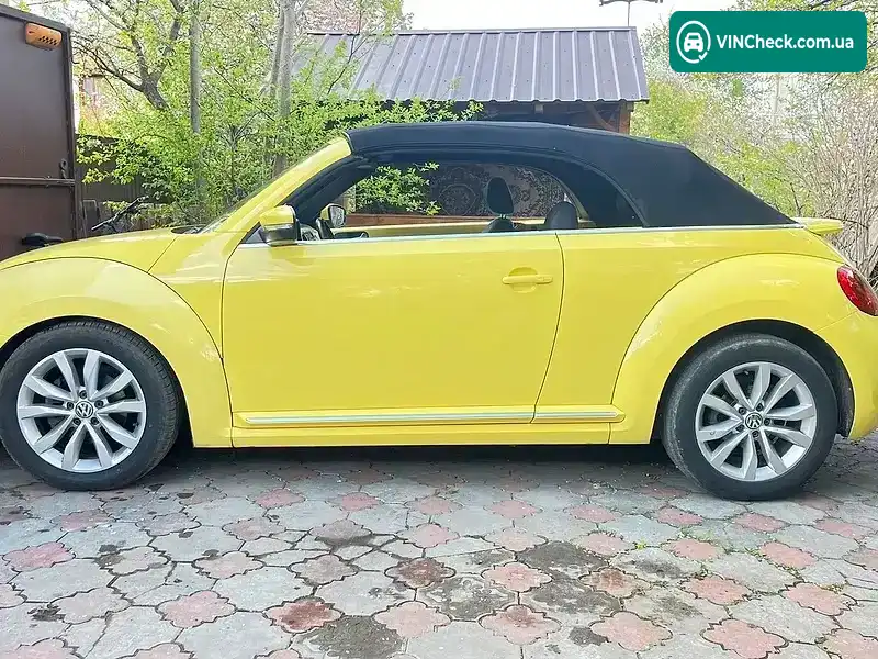 Volkswagen Beetle 2013, фото з оголошення 2 з 13, VIN 3VW5L7AT1DM815676