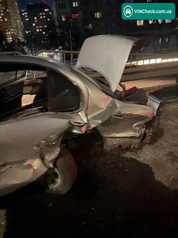 Nissan Maxima 1996, фото з оголошення 2 з 4, VIN JN1CAUA32U0015429