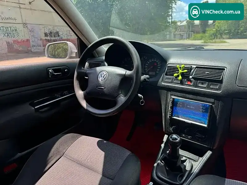 Volkswagen Golf 2002, фото з оголошення 2 з 18, VIN WVWZZZ1JZ3W143728