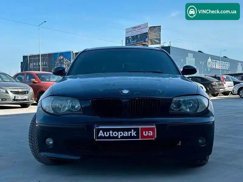 BMW 1 Series 2006, фото з оголошення 2 з 21, VIN WBAUG31030PU50923