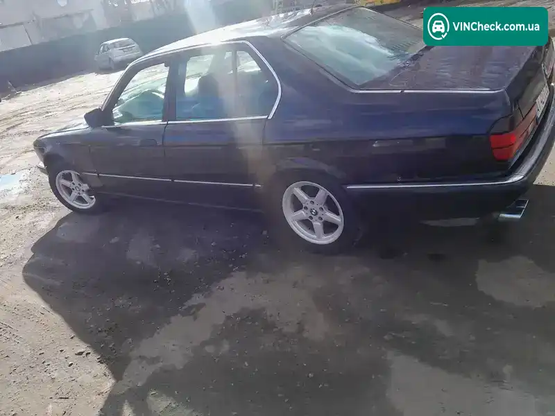 BMW 7 Series 1991, фото з оголошення 2 з 18, VIN WBAGB41090DA53626