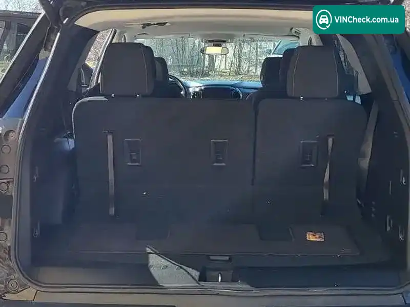 Chevrolet Traverse 2018, фото з оголошення 2 з 20, VIN 1GNERGKW1JJ184664