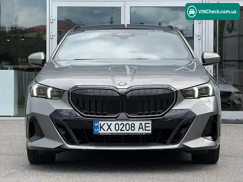 BMW 5 Series 2025, фото з оголошення 2 з 20, VIN WBA31GW030CV57362