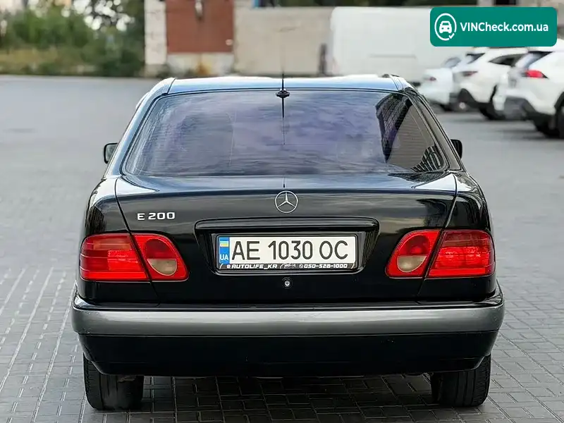 Mercedes-Benz E-Class 1998, фото з оголошення 2 з 14, VIN WDB2100351A764232