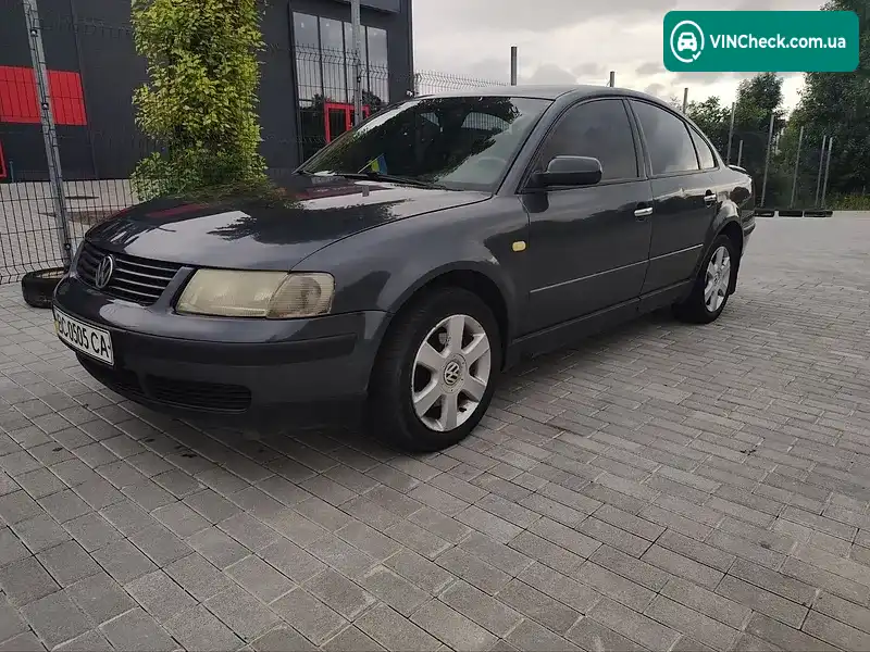 Volkswagen Passat 1999, фото з оголошення 2 з 12, VIN WVWZZZ3BZXE339199