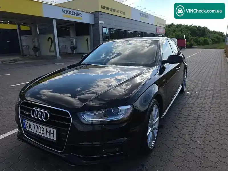 Audi A4 2015, фото з оголошення 1 з 18, VIN WAUFFAFL1FN046400