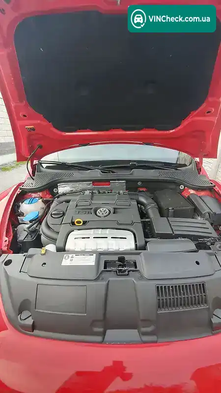 Volkswagen Beetle 2015, фото з оголошення 1 з 20, VIN WVWZZZ16ZFM641353