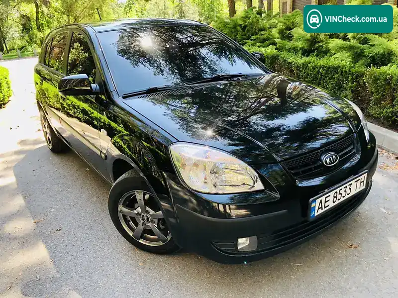 Kia Rio 2006, фото з оголошення 2 з 20, VIN KNEDE241266182931