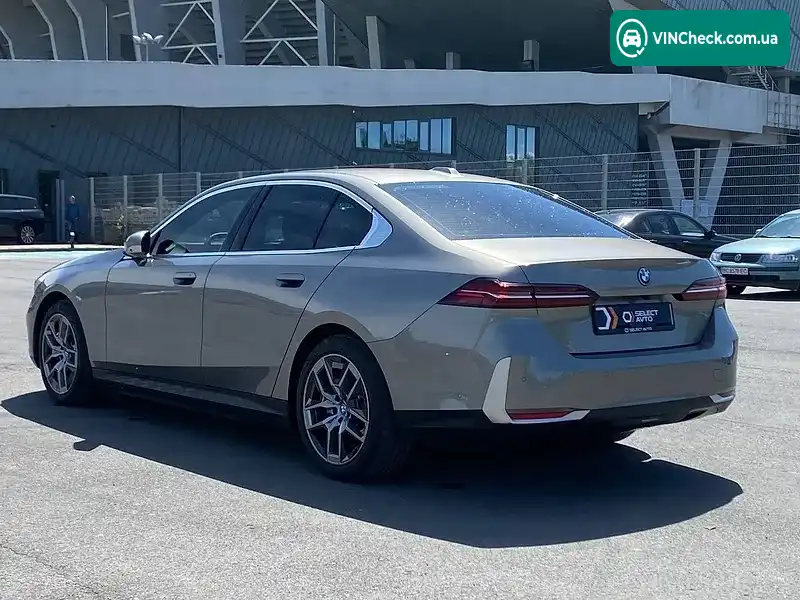 BMW i5 2024, фото з оголошення 2 з 20, VIN WBY33FK05RCT00647