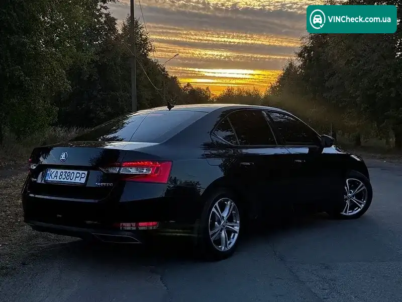 Skoda Superb 2015, фото з оголошення 1 з 20, VIN TMBAH7NP7G7028360