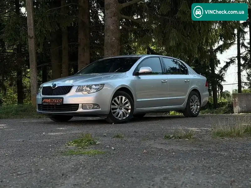 Skoda Superb 2012, фото з оголошення 2 з 20, VIN TMBAA73T4C9044955