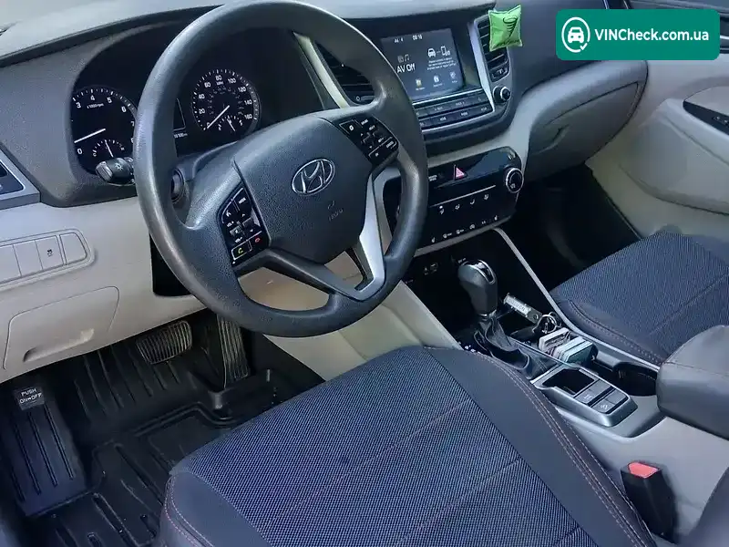 Hyundai Tucson 2018, фото з оголошення 1 з 20, VIN KM8J33A45JU677825