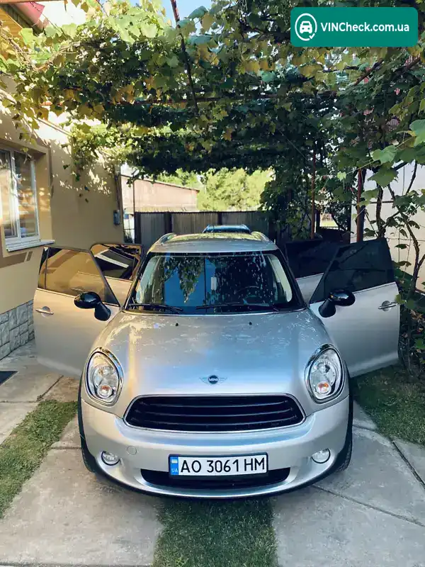 MINI Countryman 2011, фото з оголошення 2 з 13, VIN WMWXD51010WK99961