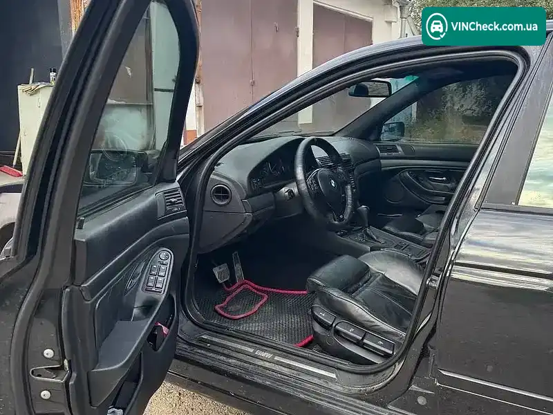 BMW 5 Series 2002, фото з оголошення 2 з 13, VIN WBADL81010GX49495