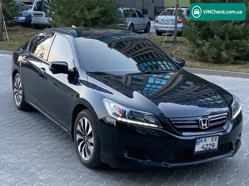 Honda Accord 2015, фото з оголошення 2 з 15, VIN 1HGCR6F31FA014193