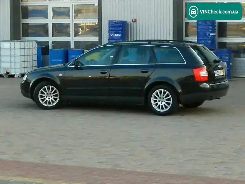 Audi A4 2001, фото з оголошення 1 з 14, VIN WAUZZZ8E72A174420