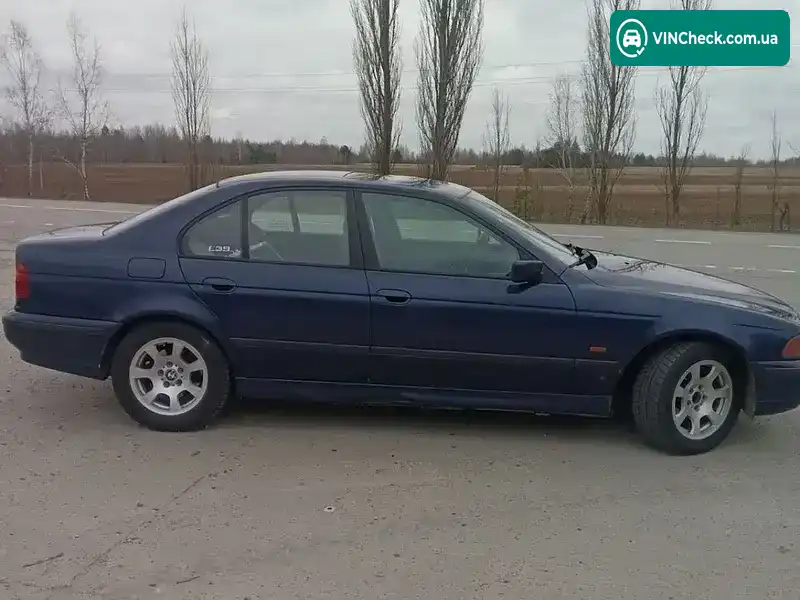 BMW 5 Series 1997, фото з оголошення 2 з 15, VIN WBADF71010BS16464