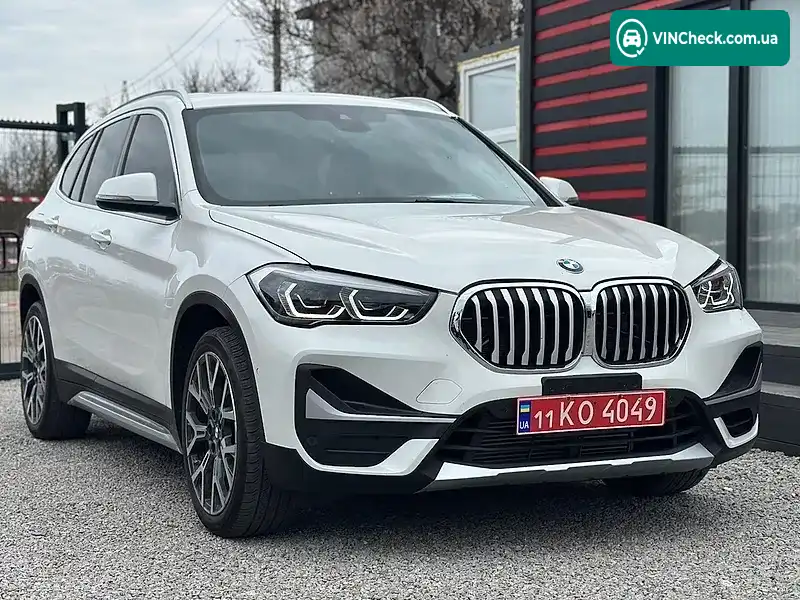 BMW X1 2021, фото з оголошення 2 з 18, VIN WBXJG9C06M5U36184